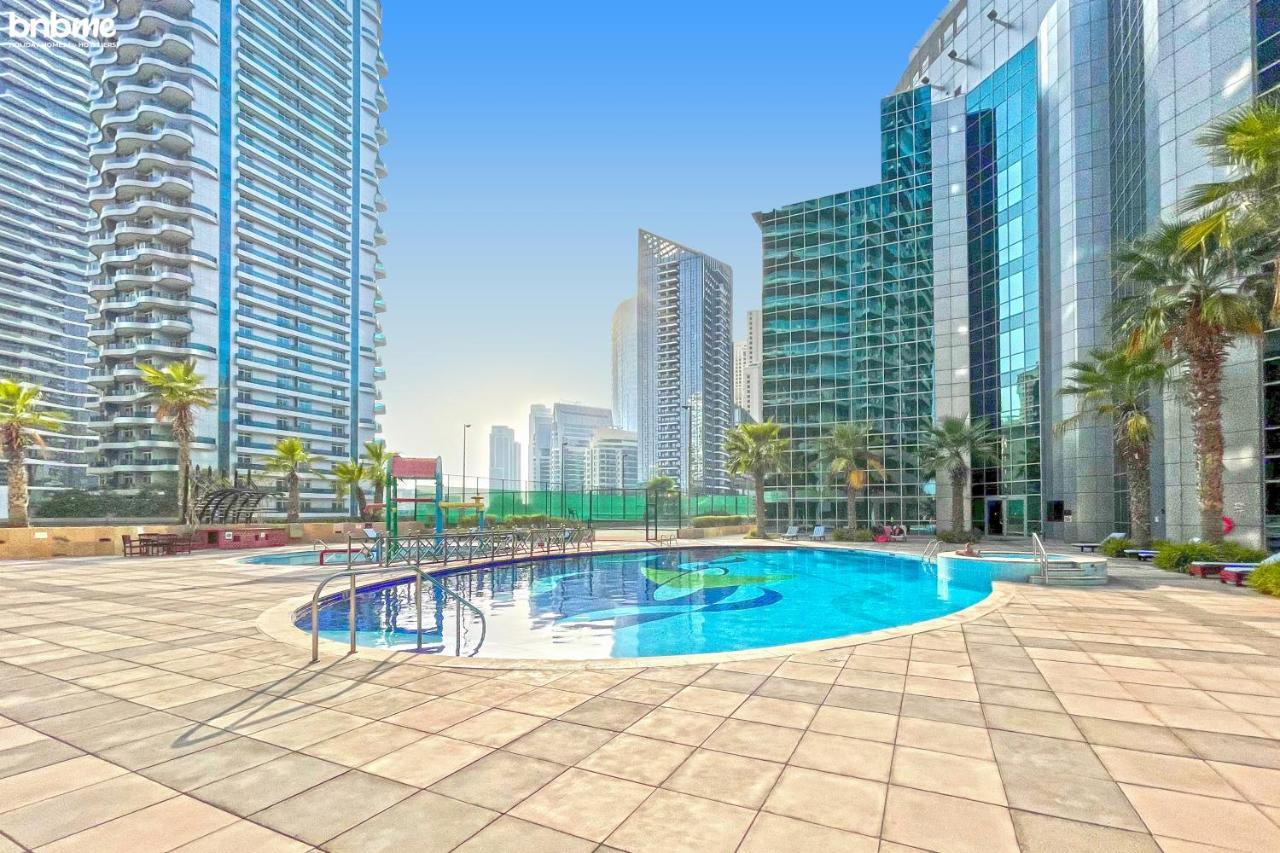 Bnbmehomes - Sit Back & Enjoy Seeing The Luxury Yachts Drive By - B67 Dubai Eksteriør bilde